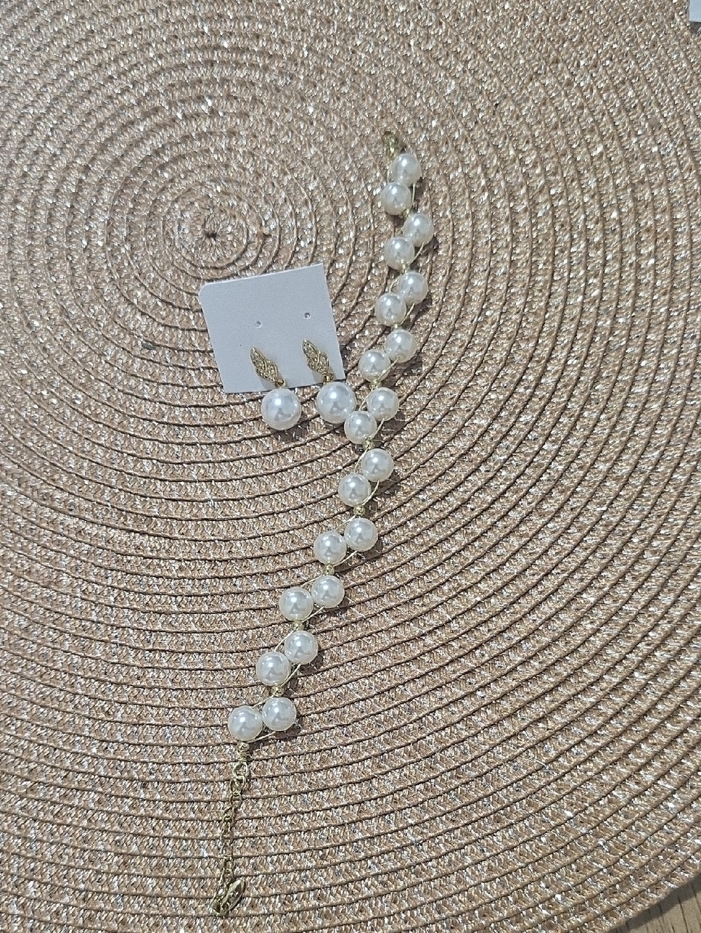 Gold Pearl Vine Bracelet and Earrings Set - White Pearls